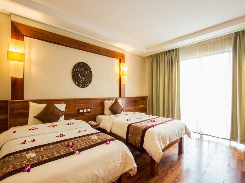 סיאם ריפ Royal Empire Premium Hotel מראה חיצוני תמונה