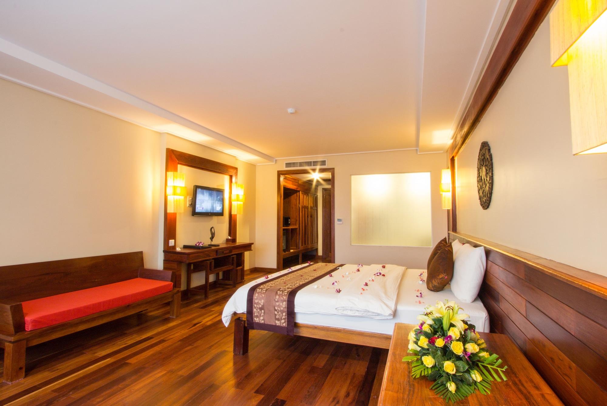 סיאם ריפ Royal Empire Premium Hotel מראה חיצוני תמונה