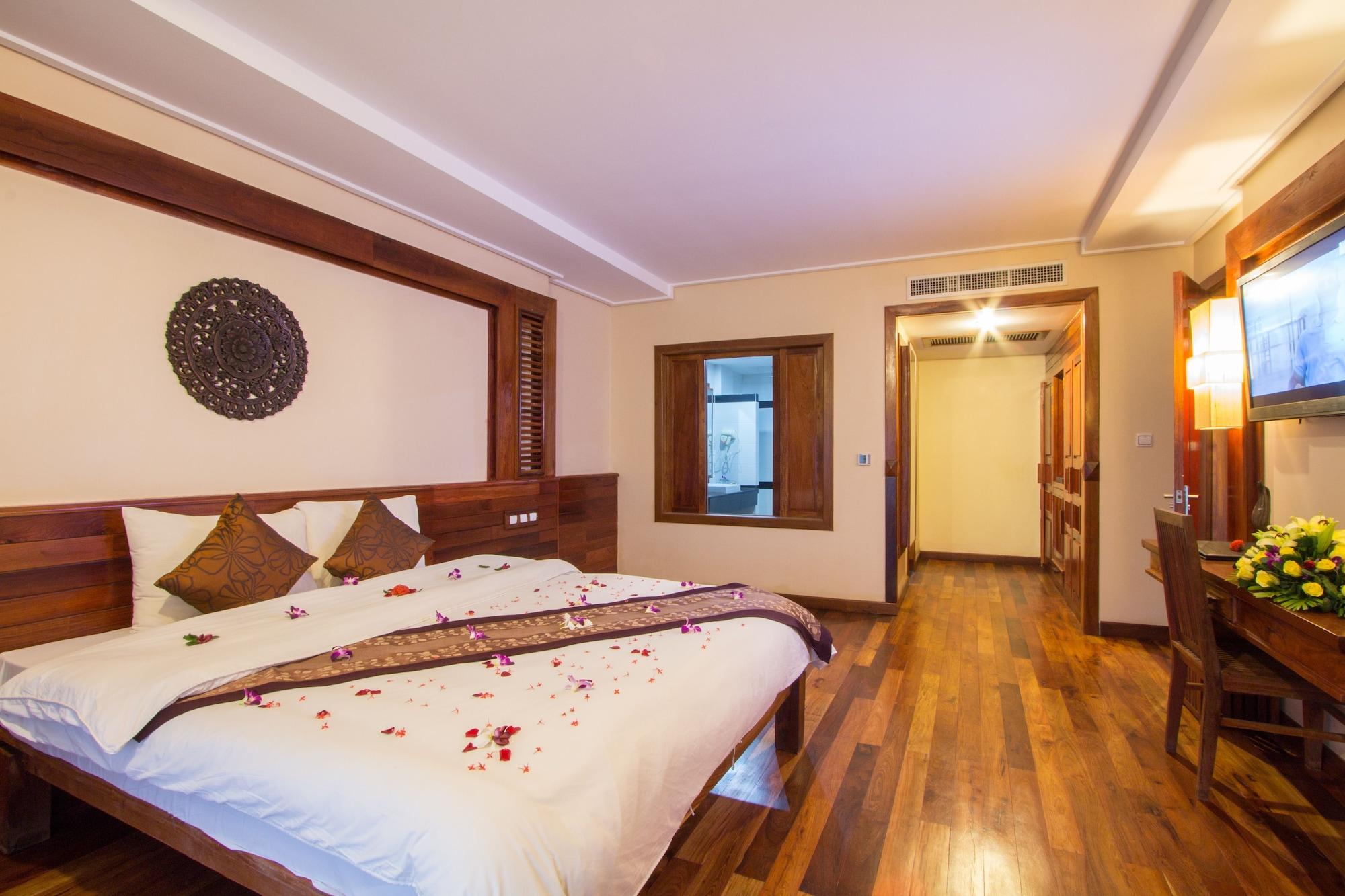 סיאם ריפ Royal Empire Premium Hotel מראה חיצוני תמונה