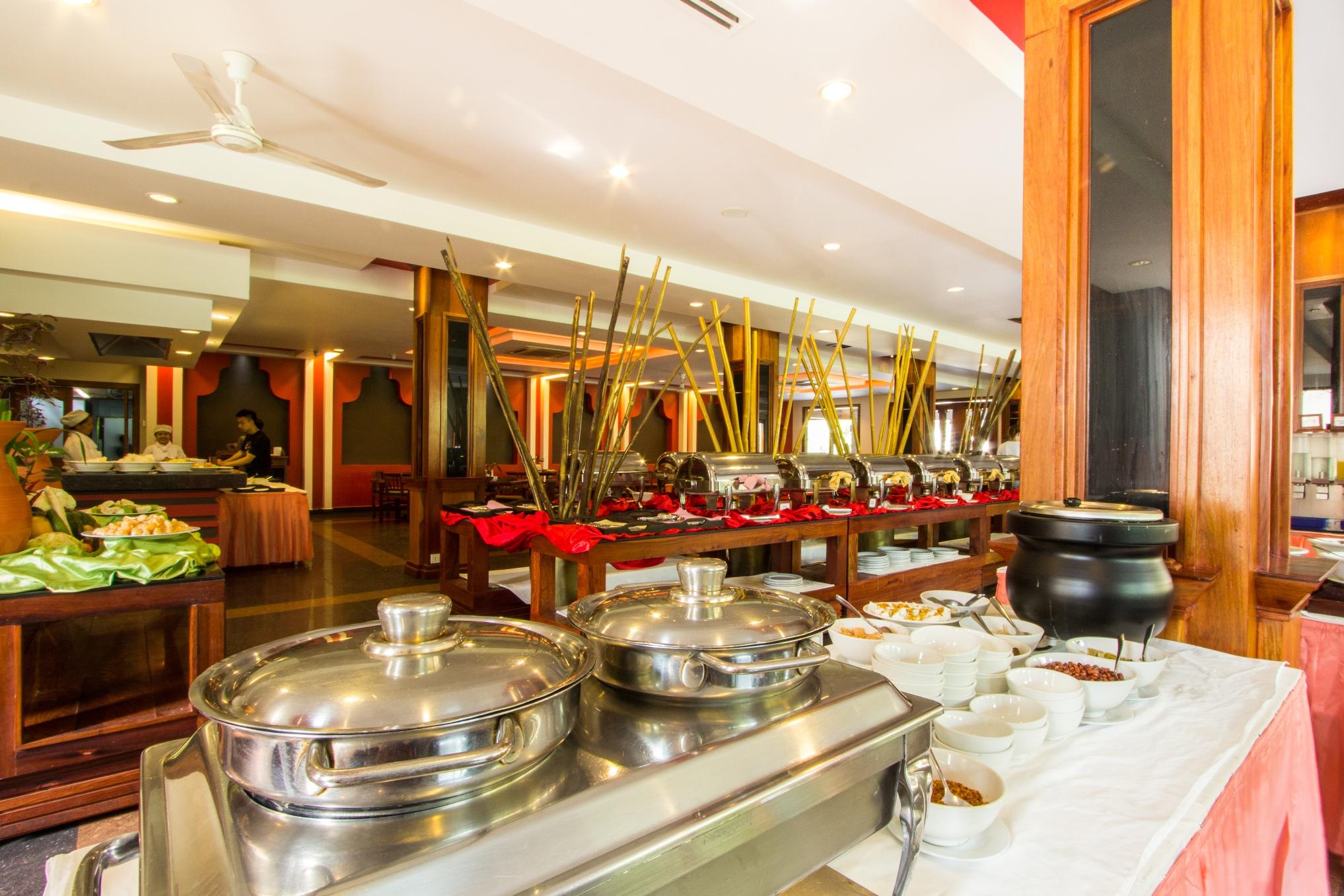 סיאם ריפ Royal Empire Premium Hotel מראה חיצוני תמונה