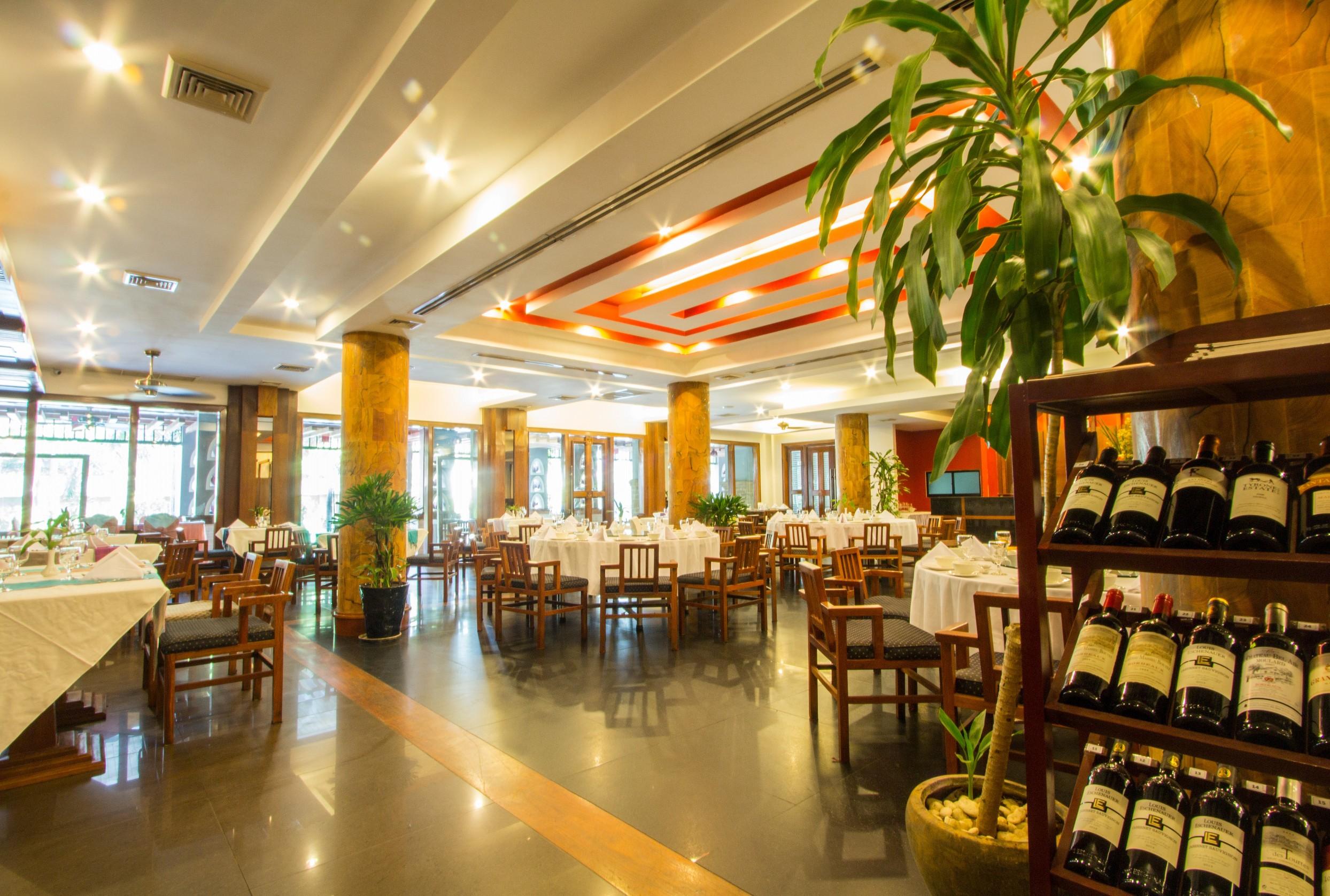 סיאם ריפ Royal Empire Premium Hotel מראה חיצוני תמונה