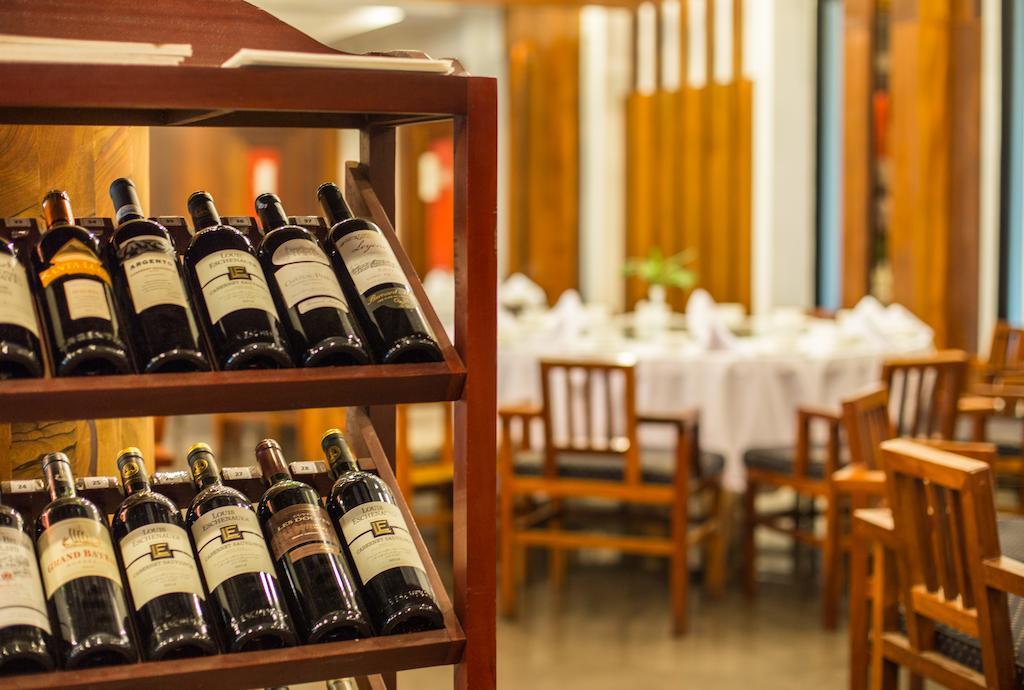 סיאם ריפ Royal Empire Premium Hotel מראה חיצוני תמונה