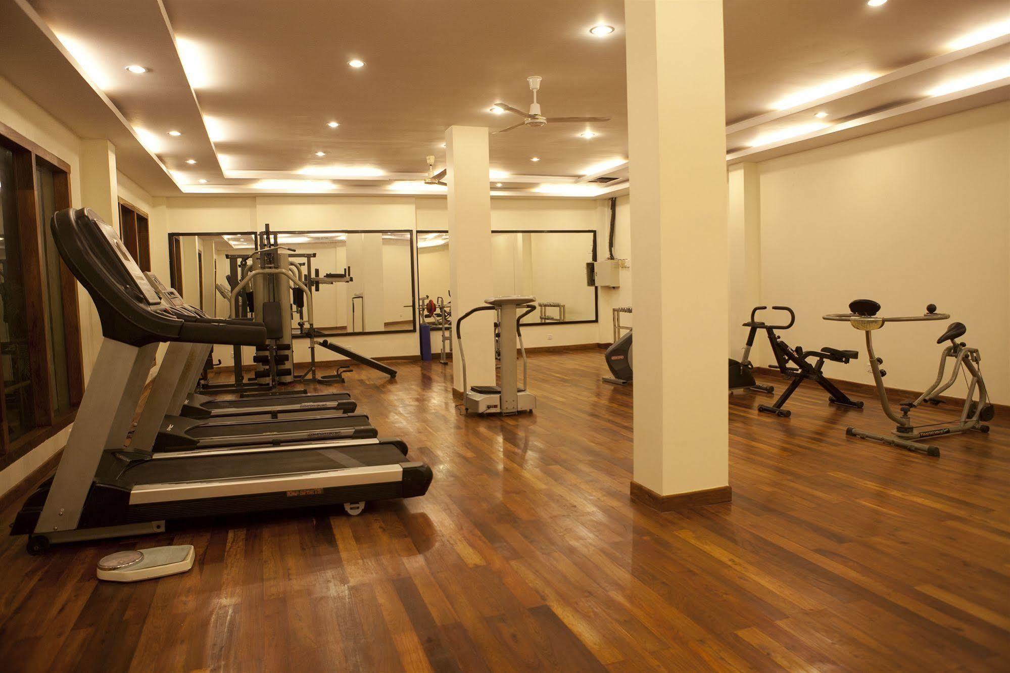 סיאם ריפ Royal Empire Premium Hotel מתקנים תמונה